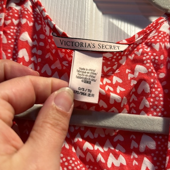 Victoria’s Secret Red Heart Print Tie Front Kaftan Cover Up Robe O/S - Picture 2 of 7